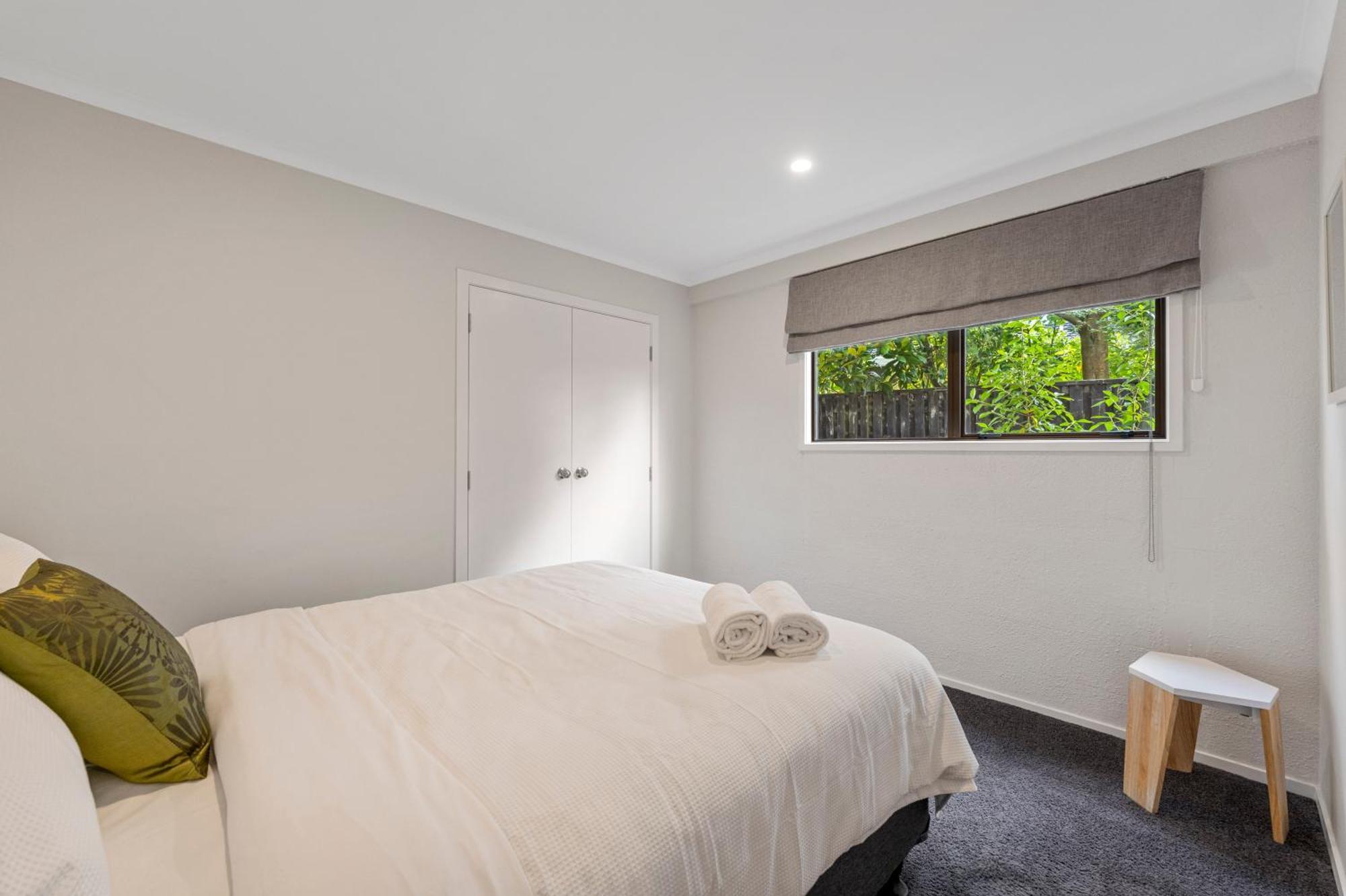 Ngaio Views - Lake Taupo Holiday Home Exterior foto