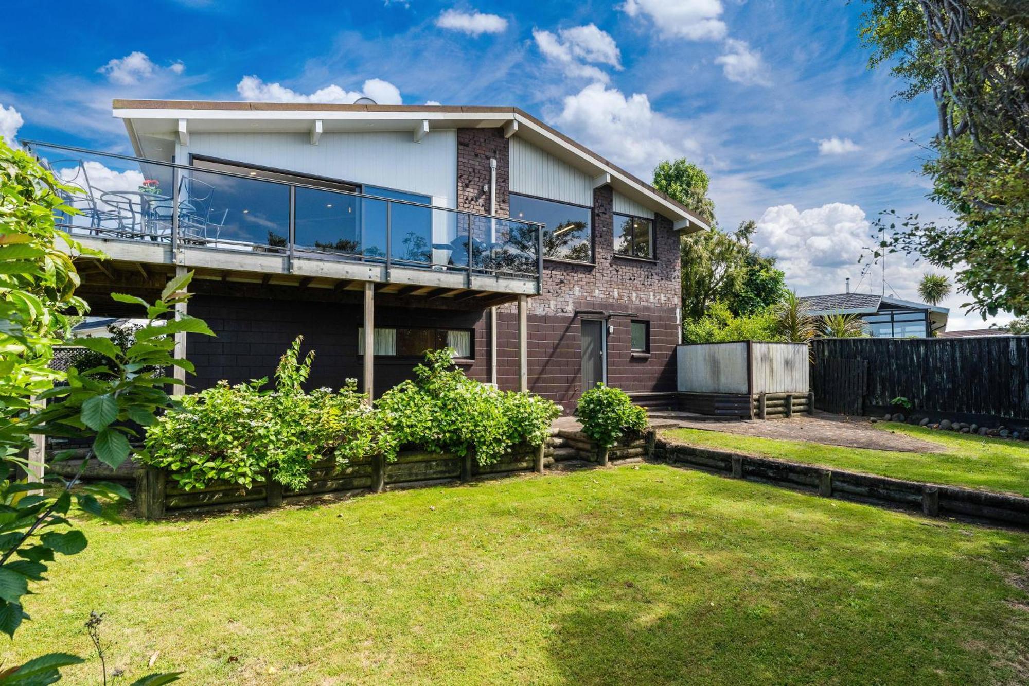 Ngaio Views - Lake Taupo Holiday Home Exterior foto